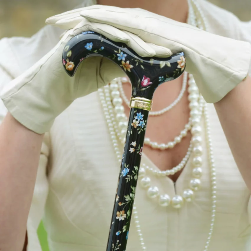 canne à motifs floraux, couleur noire